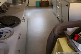 德国的穷人过着怎样的生活？女人贫穷到底有多可怕？图片