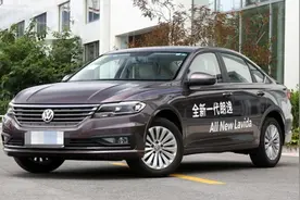 大众也扛不住了！朗逸一口气降到6.79万，还要什么卡罗拉？图片