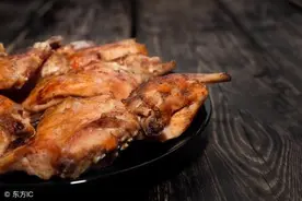 金牌烤全兔图片