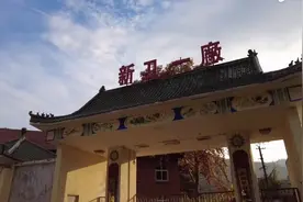 河南灵宝兵工厂旧址，昔日辉煌繁华超县城，如今没落只有老人留守图片
