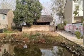 红西路军牺牲的高级将领，58年后被评为烈士，为何通知书写失踪图片