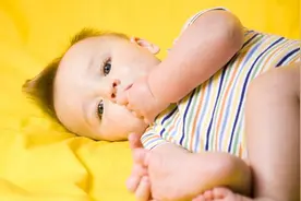 婴幼儿常见的佝偻病，你知道其病因、症状、及4条预防3项治疗吗图片