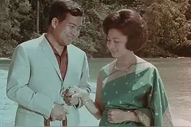 她是西哈努克的前妻，在法国养老院病故，情敌的儿子还来看望她图片