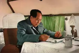 毛泽东冷知识：英语天赋奇差无比，却学了一辈子，还发明一个单词图片