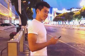 还记得《真正男子汉》班长王金武吗？做健身教练了？图片