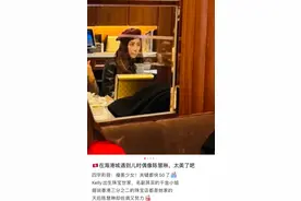 48岁乐坛天后陈慧琳近照，瘦脱相脸颊凹陷认不出，打扮星味十足图片