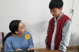 教师集体变“温和”，不打不骂“佛系”教学，却让家长慌了神图片
