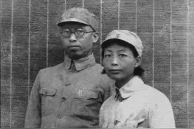 碰上“一妻两夫”的尴尬事，主席指导罗荣桓和林月琴巧妙化解图片