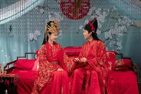 赘婿：秦嗣源枉死，宁毅黑化怒杀皇帝，为保苏檀儿无奈答应婚约图片