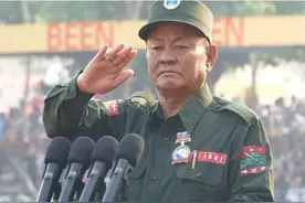 佤邦领袖鲍有祥的发家史：掌控佤邦后的禁毒行动，经济该如何保证图片