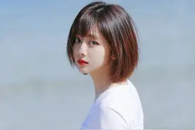 论“少女感”只服这4位女星，30还能演学生，共同点：没做烤瓷牙图片