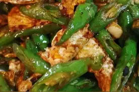 这才是湖南椒荷包蛋的做法，咸香味美，开胃又下饭，吃起来真香图片