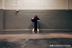 给抱怨式婆婆提个醒：真心疼儿子，就别做他们婚姻的“第三者”图片