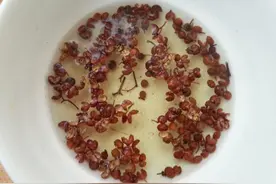花椒水加它敷脸，坚持半个月，色斑居然淡了，连粉刺痘痘都没有了图片