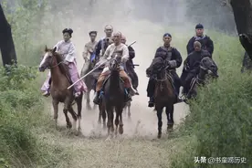 看到慈禧的3位贴身护法，我们才明白，皇家卫队之人武功有多高图片
