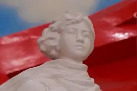 蝶恋花答李淑一不押韵？毛泽东：就这样吧，改不了图片
