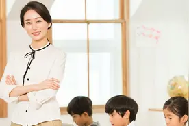 学生骂老师，威胁老师说“我敢打你，你打我试试”，老师怎么办？图片