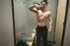 小伙晒自然健身照惹群嘲，自称没上药…网友：他服用了精神类药物图片