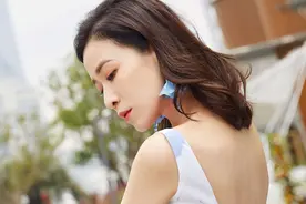 佘诗曼新剧古装造型曝光，45岁出演少女无违和感，网友直呼太惊艳图片