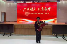 现实版“失孤”：12岁男孩换完车锁后失踪，女民警寻子20年，喝坑水住涵洞，坦言永远不会放弃图片
