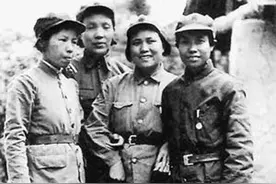 1952年，10万女军因裁员被迫离队，仅4000余人得以授衔，令人心寒图片