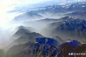 飞机上俯瞰祖国美丽河山图片