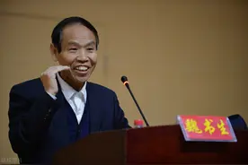 魏书生为什么教得好？因为他是在育人，而大多数老师却只是在教学图片