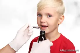 看看孩子们吃药时，都是什么表情？图片