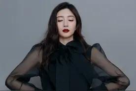 江疏影上戏第一的成绩，是父亲的皮带抽出来的图片