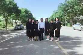 难以忘却师父恩情图片