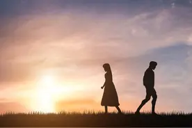 女人有了家庭后，为什么还要寻找情人呢？难道情人才是真爱？图片