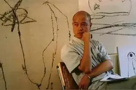 他画一只鸟卖了82万，网友吐槽：不如小学生，专家：看它的眼睛图片