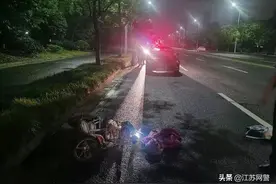 江苏苏州：一个敢开一个敢做！图片