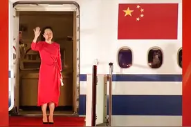 孟晚舟回国发的朋友圈长文，蕴藏多少诗词？看懂这些才懂她的心情图片