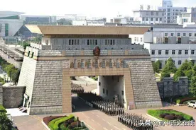 高考志愿指导｜超硬核高校！国内十大军校盘点，你最心仪哪一个？图片