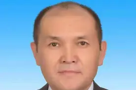 原霍尔果斯市长，任职新疆阿勒泰地区行署专员图片
