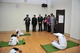 中印合办的“瑜伽硕士班”你想考吗？图片