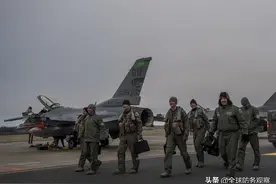五角大楼不愿拯救美民众？国民警卫队也被派去打仗，抗疫不合适图片