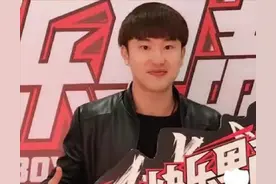 见义勇为遇难陕西小伙头七，父亲海祭唤不回独子，溺亡者妻子致谢：无私救助英雄行为是亡夫感受最后一丝温暖图片
