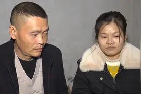 51岁农村光棍一生没娶，却突然出现一个亲生女儿，已经26岁了图片