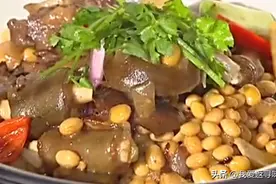 牛尾怎么做好吃？试试大厨这个简单做法，学会你就有口福了视频封面
