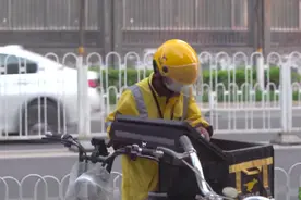 白天“跑腿”，晚上“代驾”，夫妻俩还清100多万元欠款！这或许就是脚踏实地的幸福感…图片