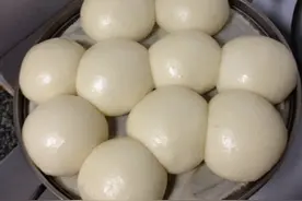 蒸馒头，到底“冷水蒸”好还是“开水蒸”好？弄清楚才蒸得更好吃图片