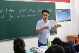 十年后才发现，老师和医生之间差距不是一点点，但愿你没有选错图片