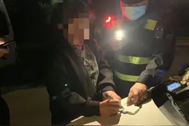 喝两杯啤酒可以驾车上路？酒后驾车被查实属“不冤”图片