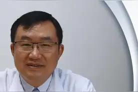 这些容易诱发白癜风的不良习惯，你中招了吗？视频封面