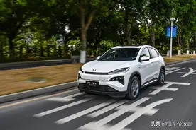 新车 | 外观更加运动、动力充沛 试驾东风本田M-NV图片