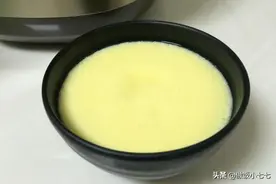 蒸鸡蛋羹，有人用凉开水有人用温水，都不对，教你正确做法，真香图片
