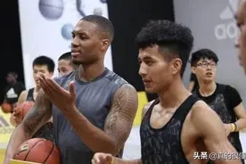 那些年入百万的草根篮球手！商业头脑和球技一样高超？（第一期）图片