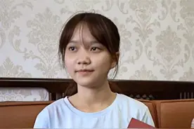 苗乡飞出“金凤凰”，南丹中堡女孩王雯静考上北大图片